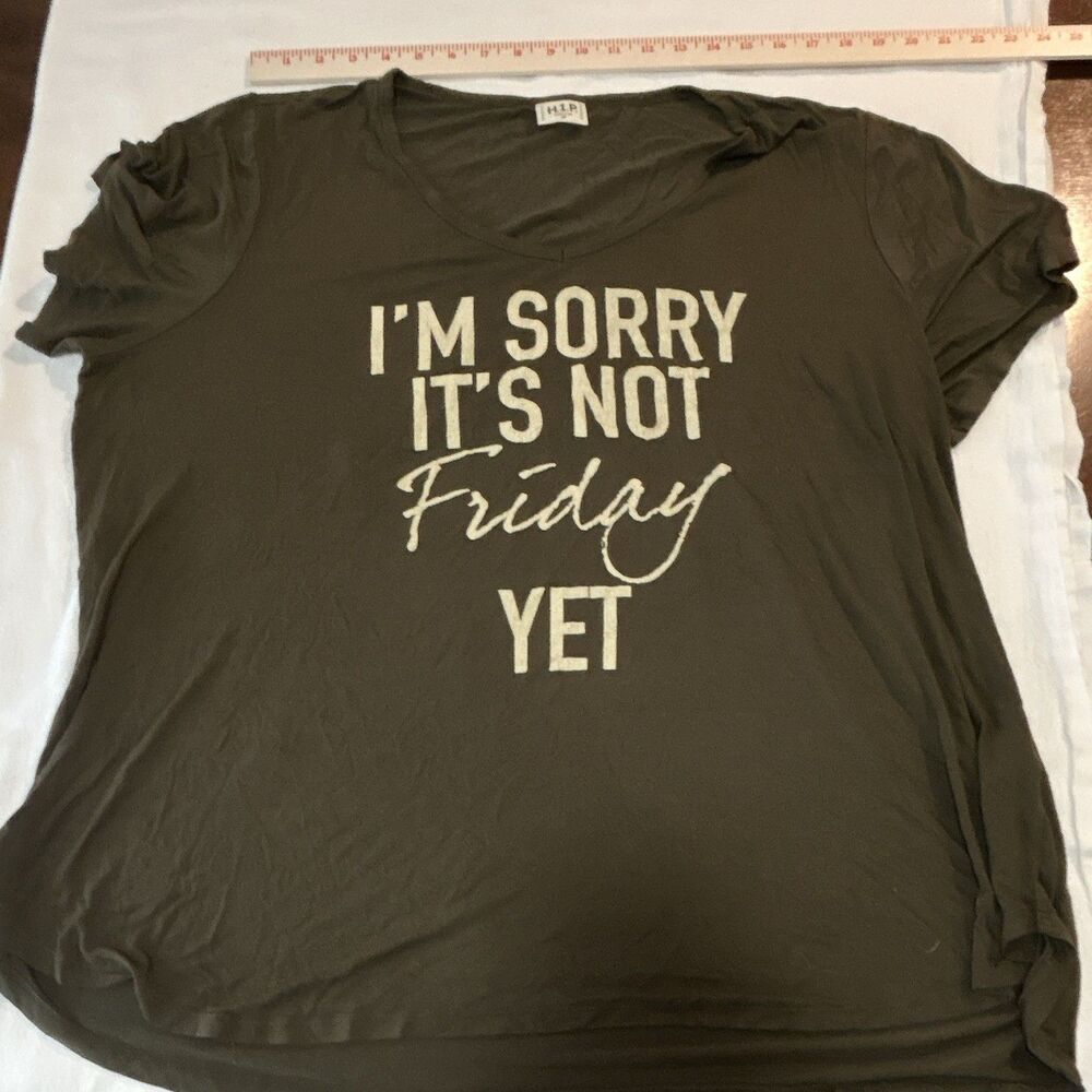 H.I.P. Women’s 2X Green V-Neck Short Sleeve Graphic T-Shirt “Not Friday Yet” 210